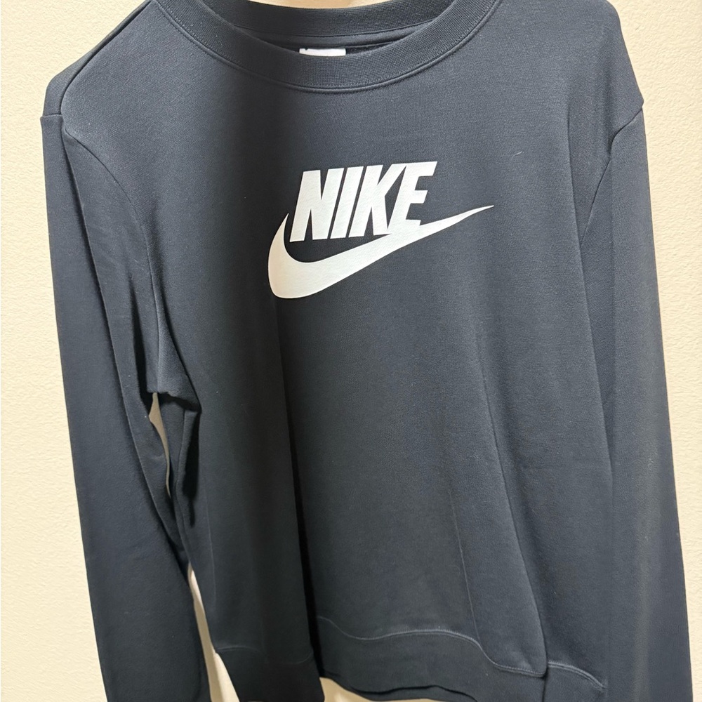 Nike Women's Dark Gray Crew Neck Sweater